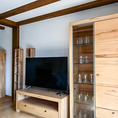 Boxenstopp Apartmán *